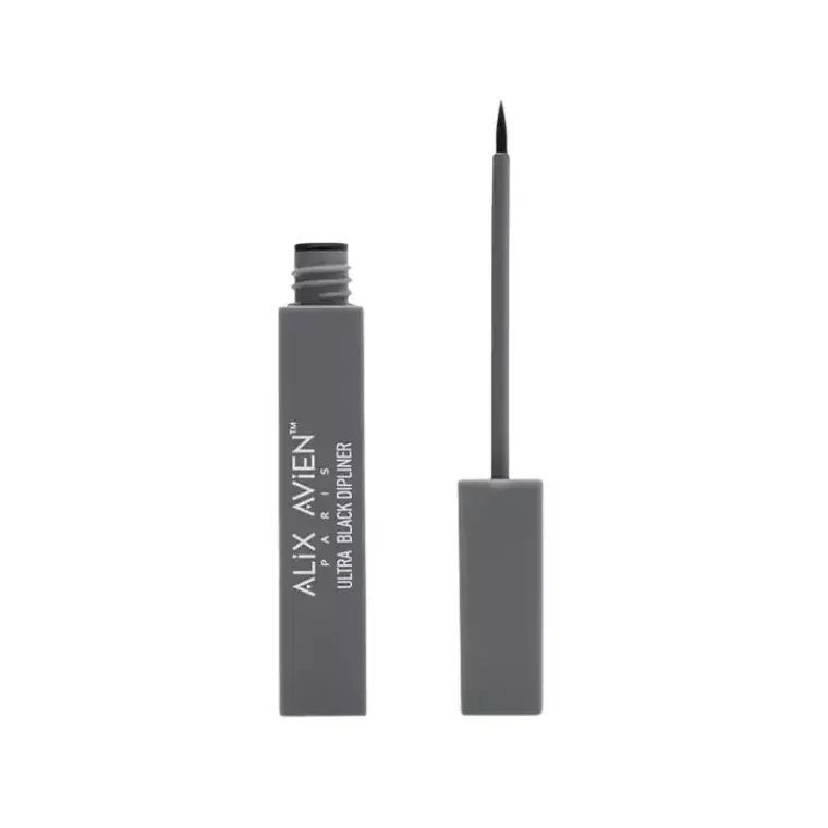 Too Cool For School Fixing Blur Lip #04 Chilling Rose (4.5gm)